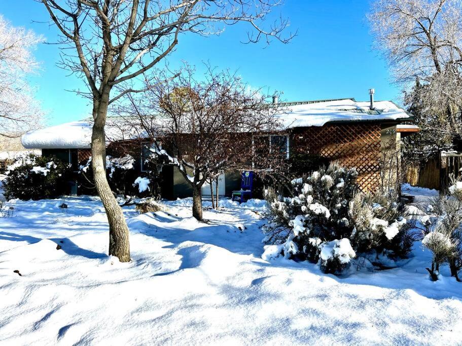 Fully Furnished, Serene Taos House Экстерьер фото
